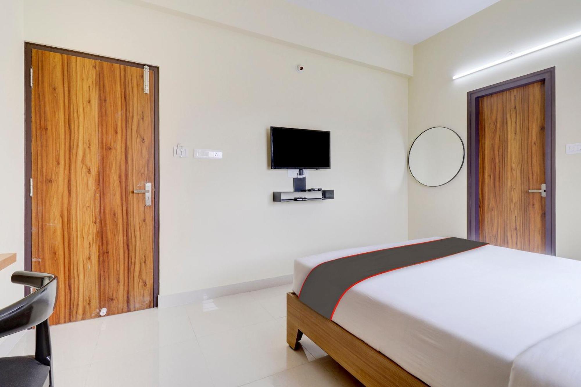 Hotel O Golden Grand Inn Bangalore Buitenkant foto